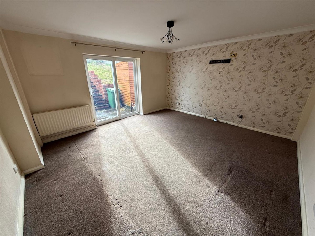 Ridge Grove, Stourbridge, DY9 7PY