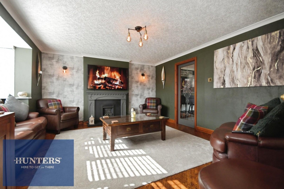 Limecroft View, Wingerworth, Chesterfield, S42 6NR