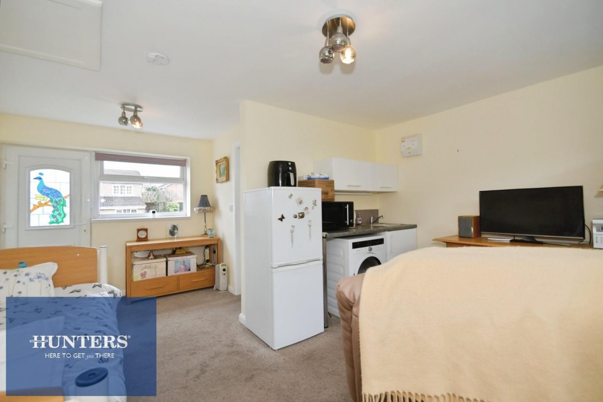 Limecroft View, Wingerworth, Chesterfield, S42 6NR