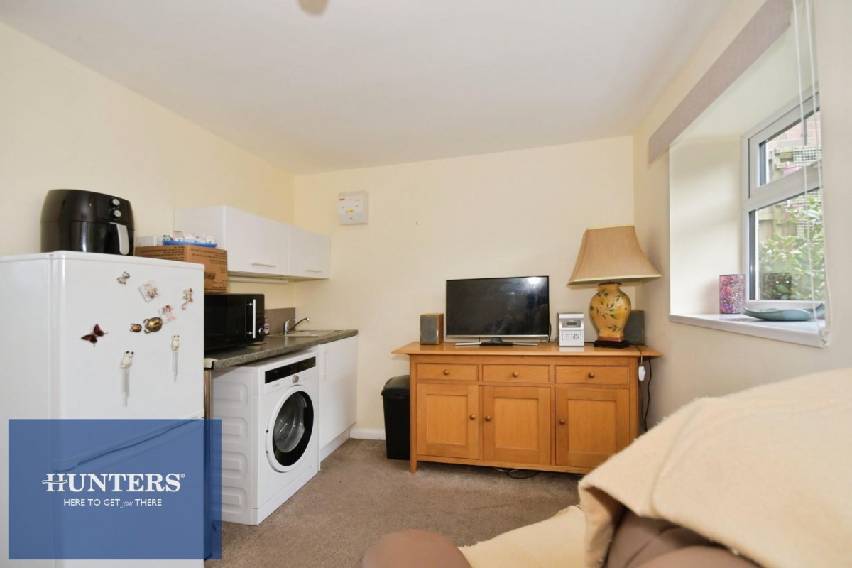 Limecroft View, Wingerworth, Chesterfield, S42 6NR