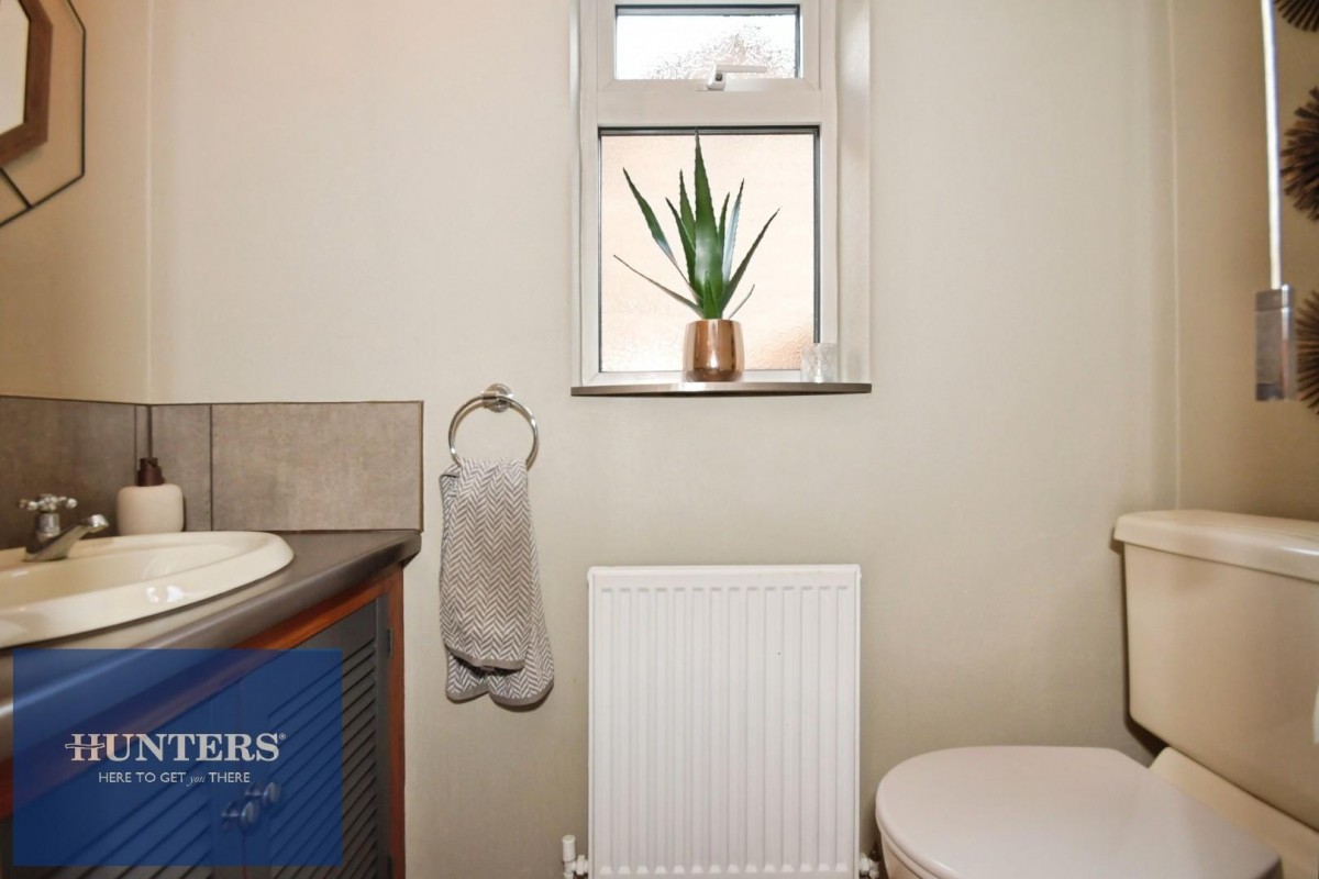 Limecroft View, Wingerworth, Chesterfield, S42 6NR