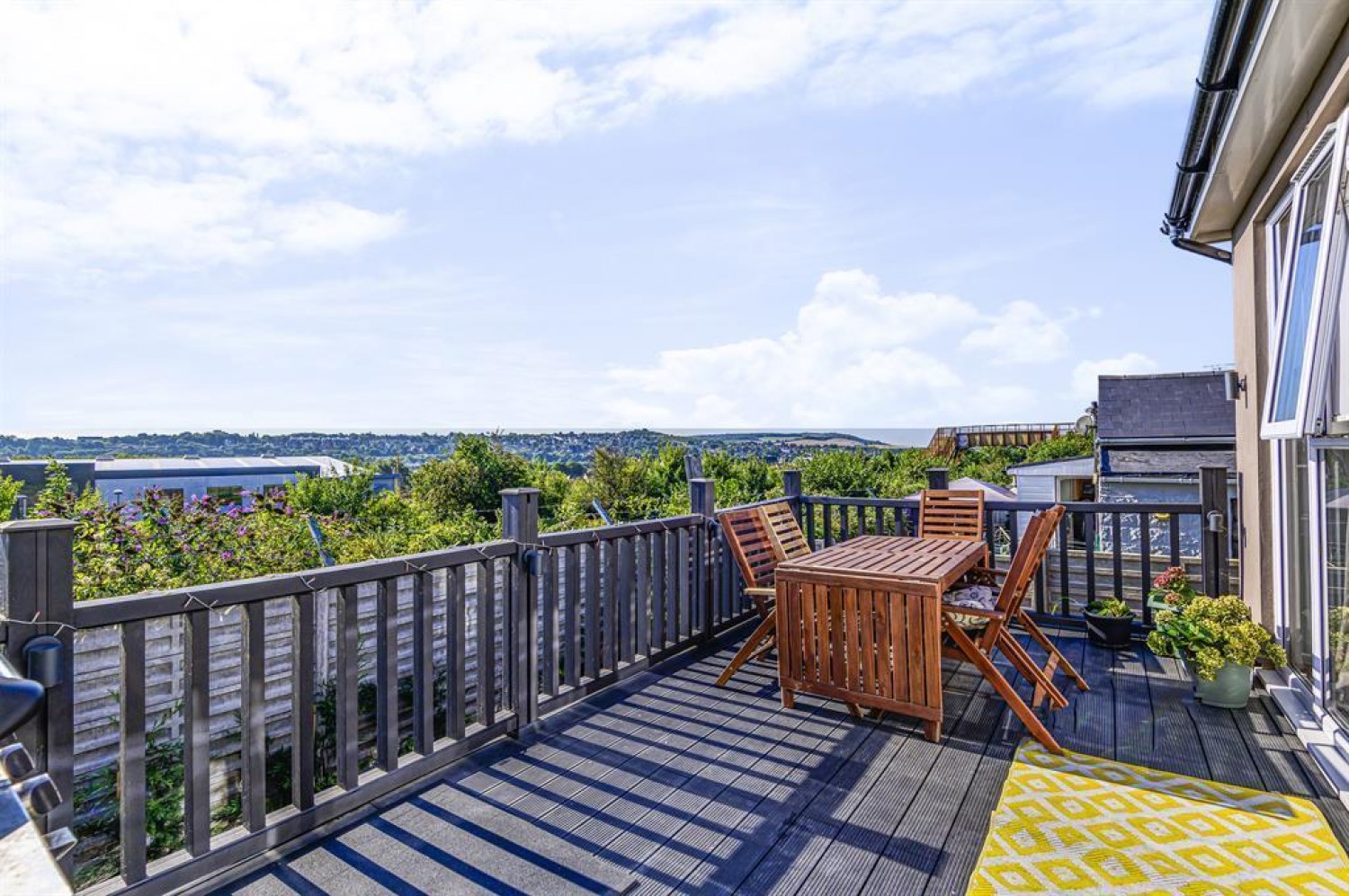 Cuxton Road, Rochester, ME2 2NJ