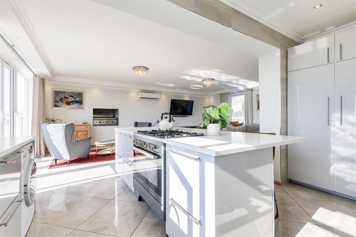 Cuxton Road, Rochester, ME2 2NJ