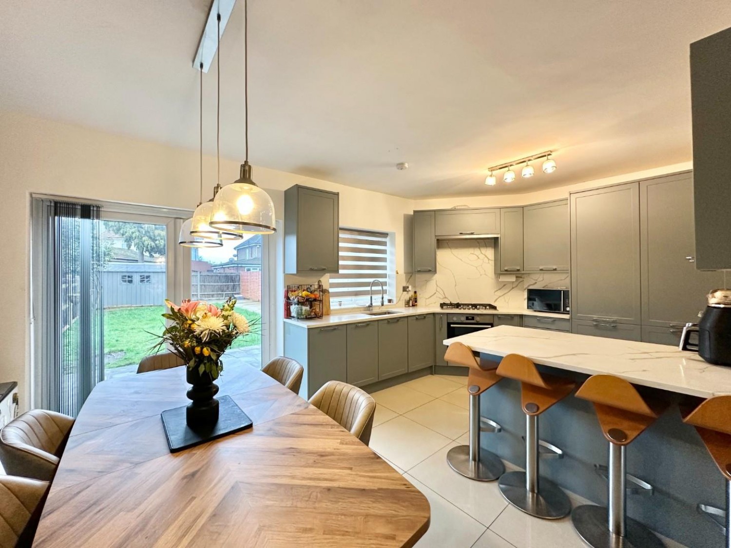 Fairdale Gardens, Hayes