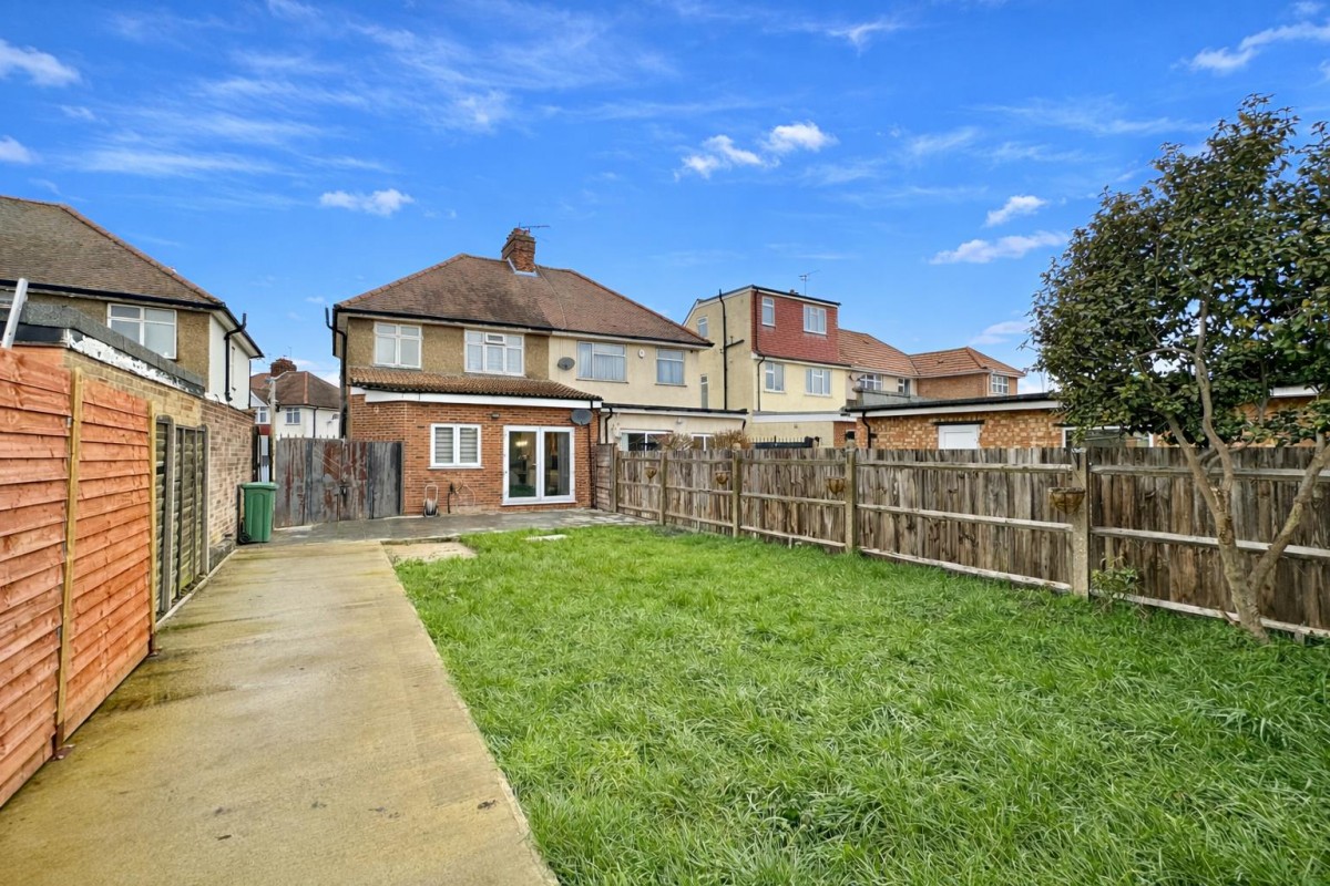 Fairdale Gardens, Hayes