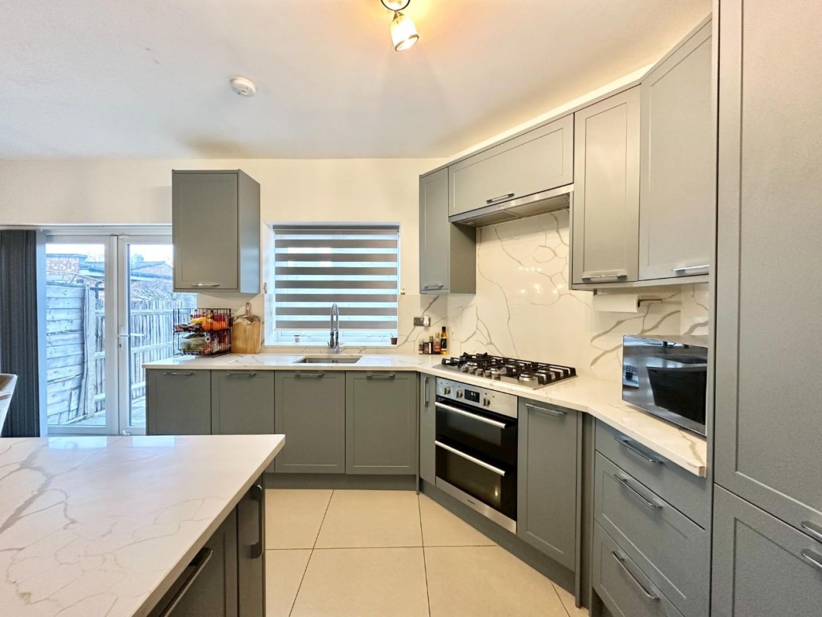 Fairdale Gardens, Hayes