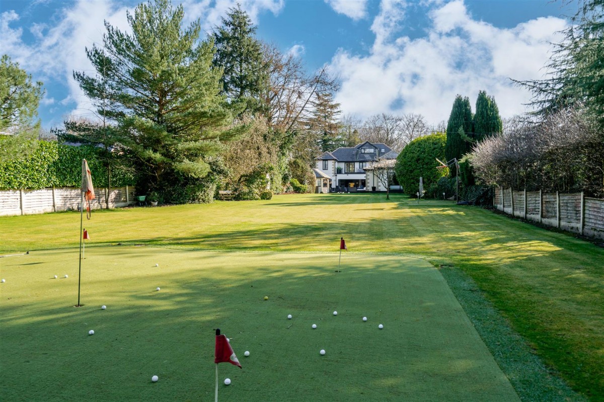 Leigh Road, Worsley, Manchester