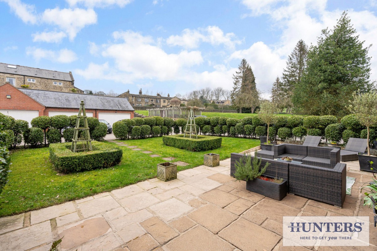 Snaith Wood Drive, Rawdon, Leeds