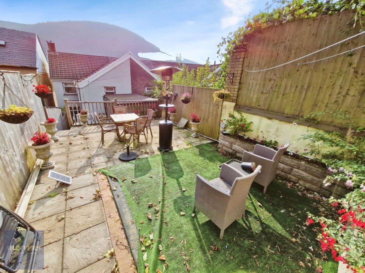 Highland Place, Ogmore Vale