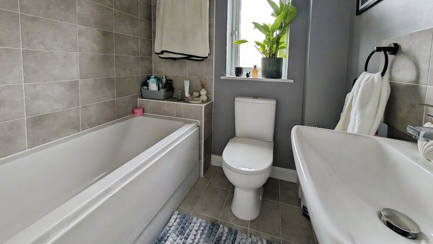 Poskett Way, Charfield, Wotton-Under-Edge