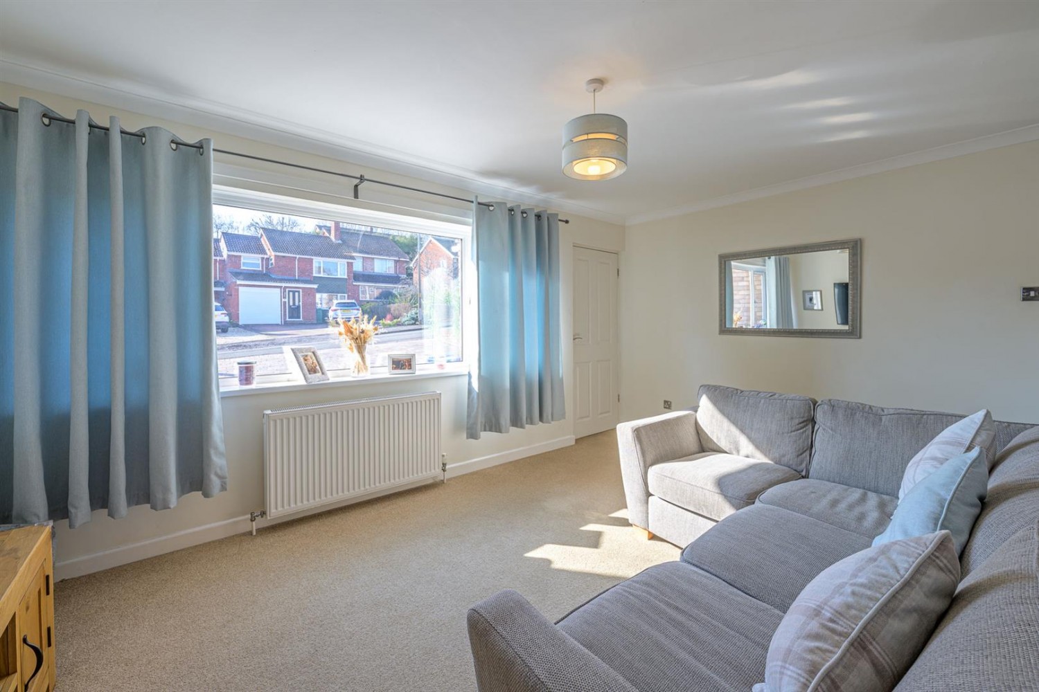 Woodstock Drive, Stourbridge, DY8 5HY