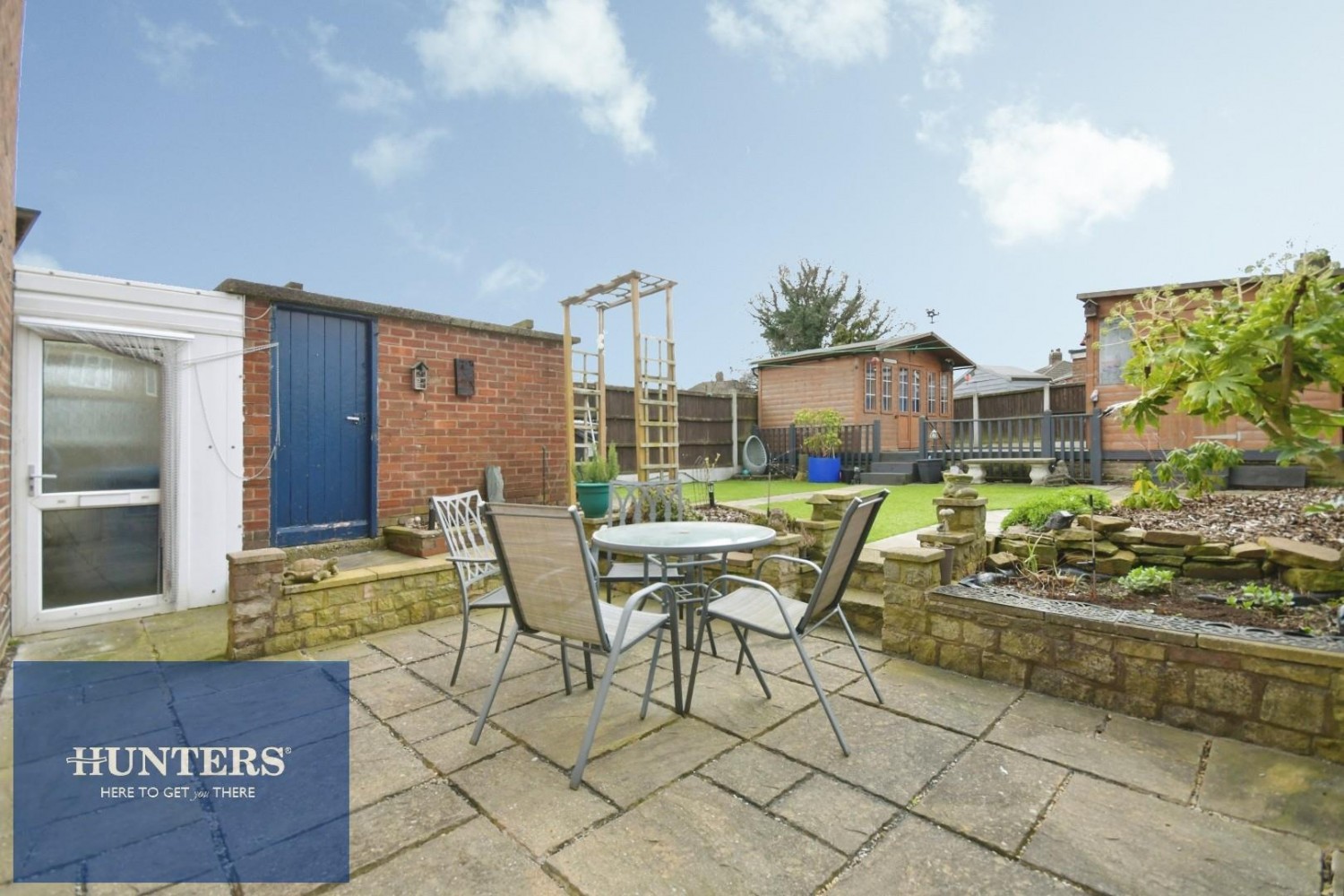 2 bedroom House for sale in Summerfield Crescent, Brimington, Chesterfield, S43 1EZ