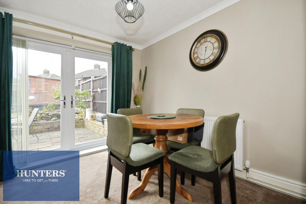 Summerfield Crescent, Brimington, Chesterfield, S43 1EZ