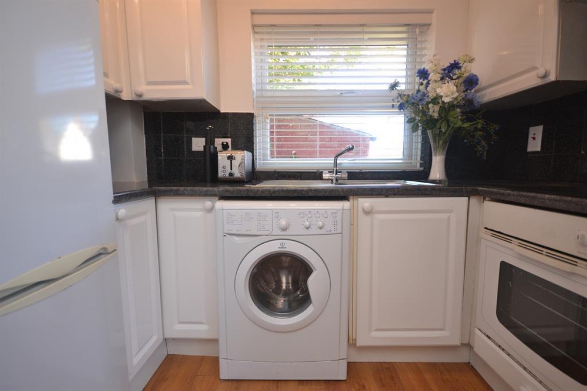 Gloucester Road, Reading, RG30 2TH