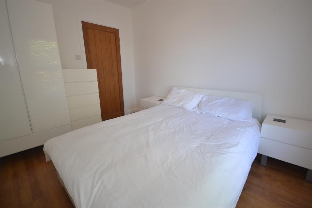 Gloucester Road, Reading, RG30 2TH