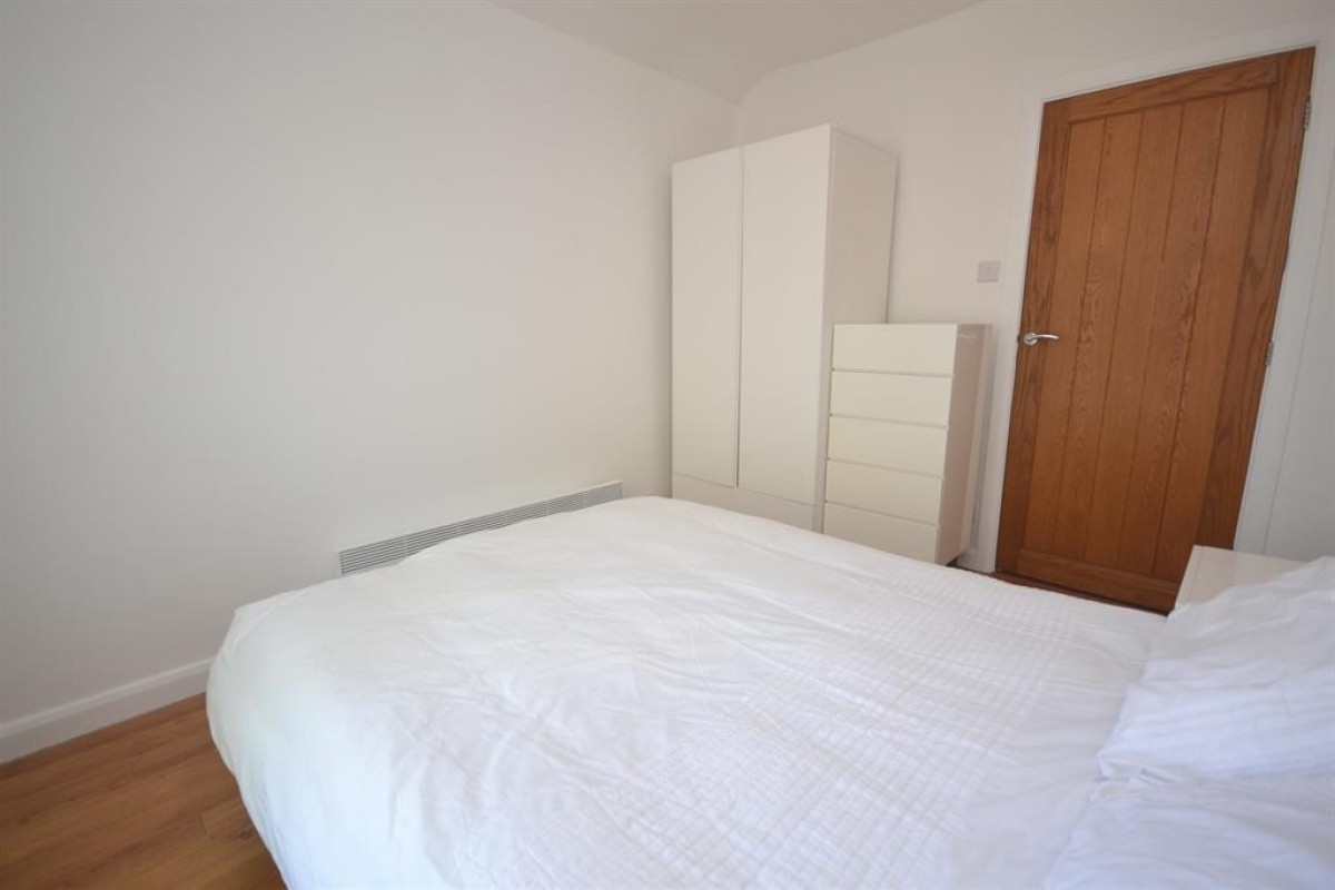 Gloucester Road, Reading, RG30 2TH