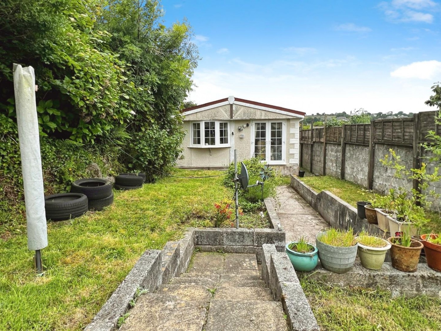 Fantastic Building Plot, Carnkie