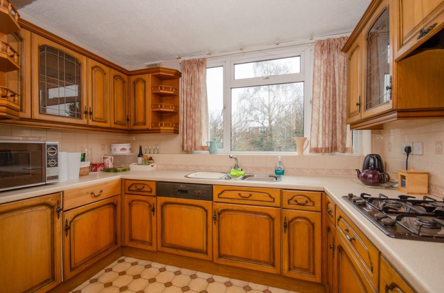 Bromley Heath Road, Downend, Bristol, BS16 6JT