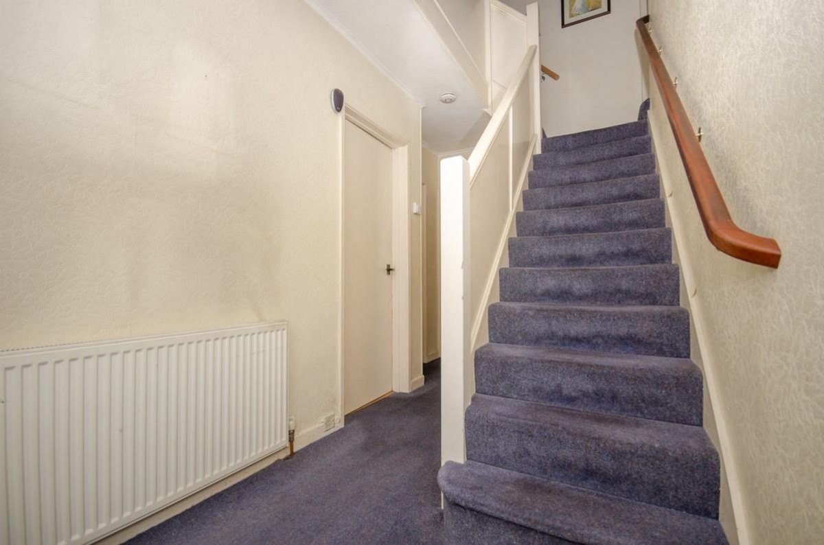 Bromley Heath Road, Downend, Bristol, BS16 6JT