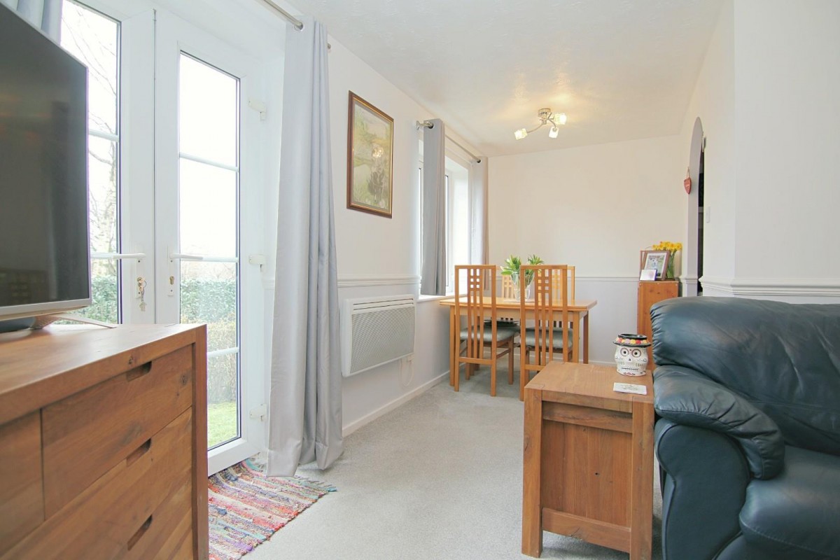 Swinnow Close, Leeds