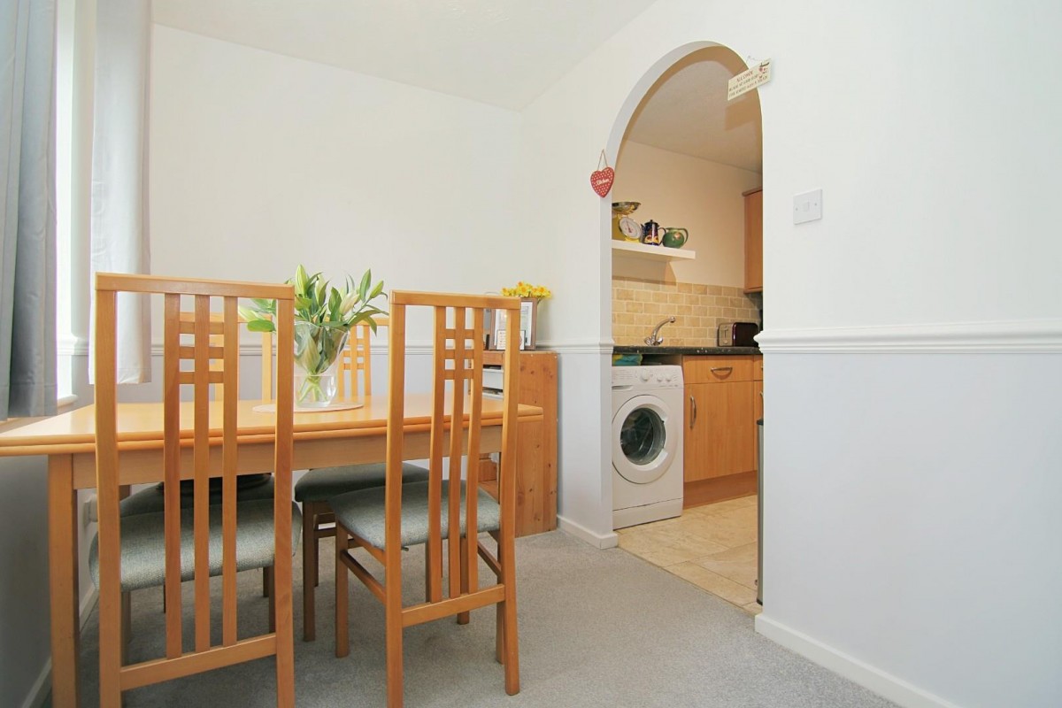 Swinnow Close, Leeds