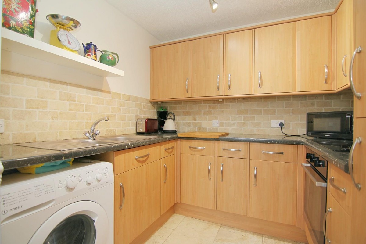 Swinnow Close, Leeds