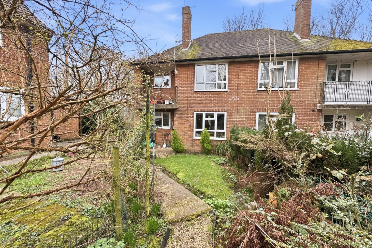 West Park Close, Roundhay