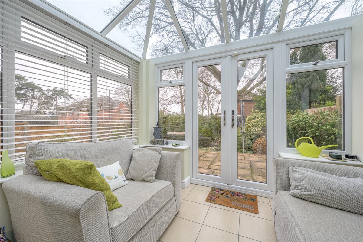 Ashdown Drive, Wordsley, DY8 5QY