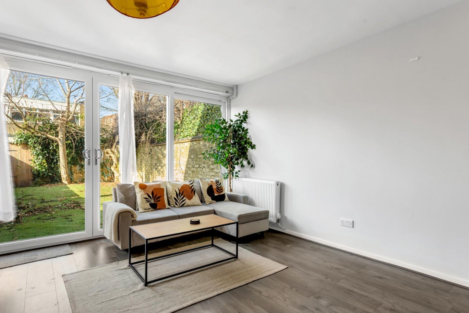 Elton Place, London, N16