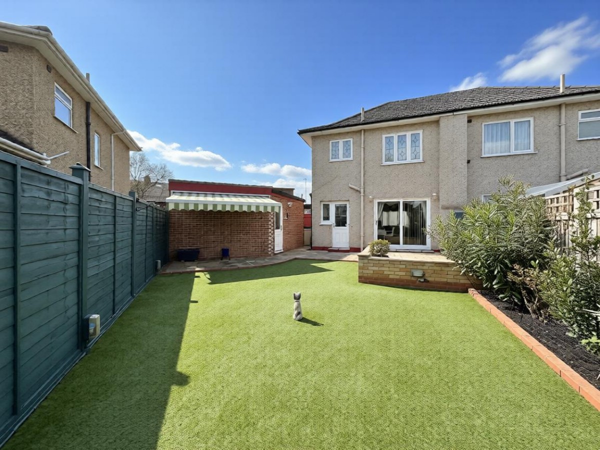 Adelphi Crescent, Hayes