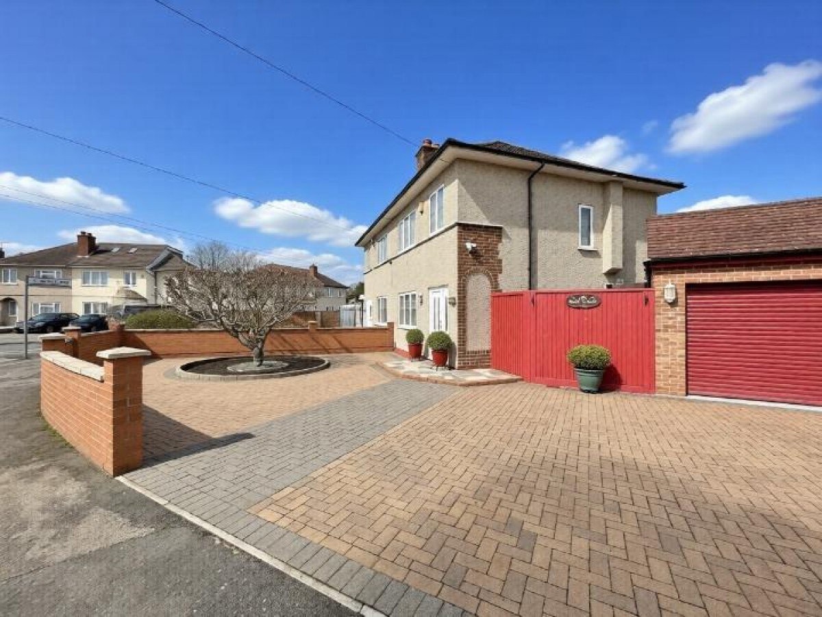 Adelphi Crescent, Hayes