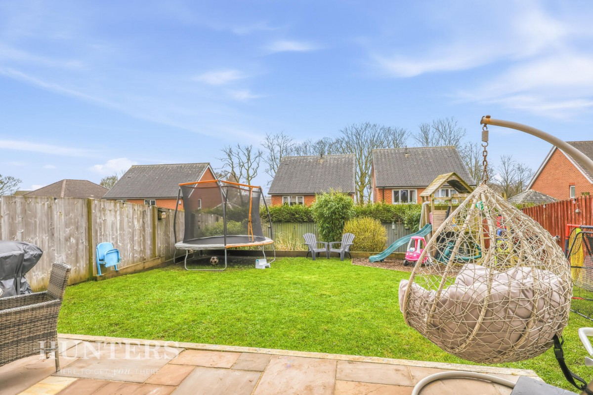 Woolfenden Way, Wardle, OL12 9SS