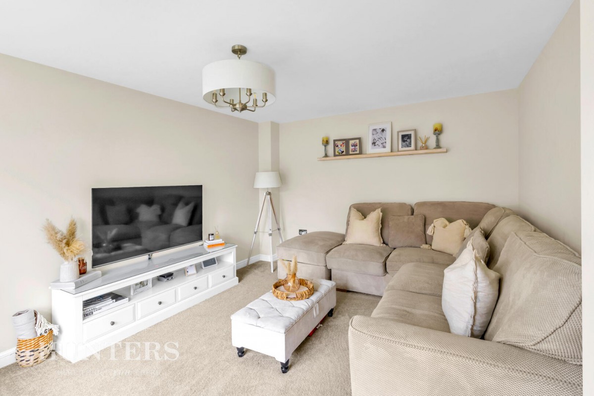 Woolfenden Way, Wardle, OL12 9SS