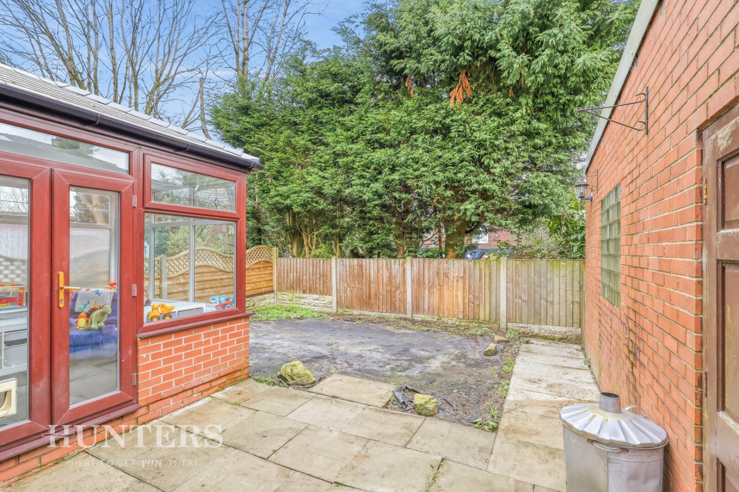 Smithy Bridge Road, Hollingworth Lake OL15 0DB