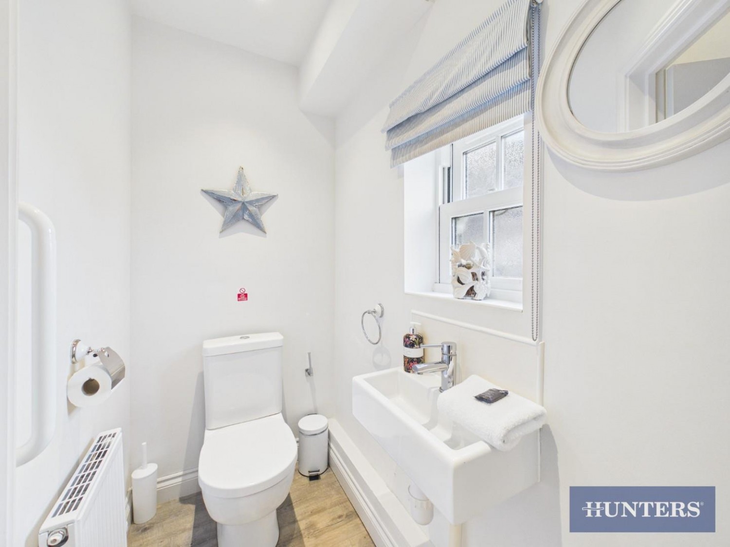 Sunrise Drive, Moor Road, The Bay