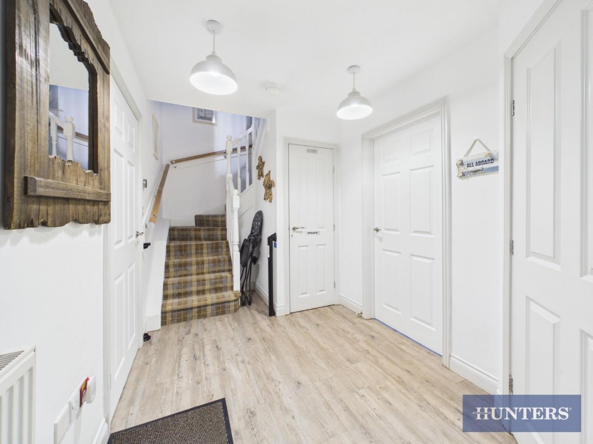 Sunrise Drive, Moor Road, The Bay