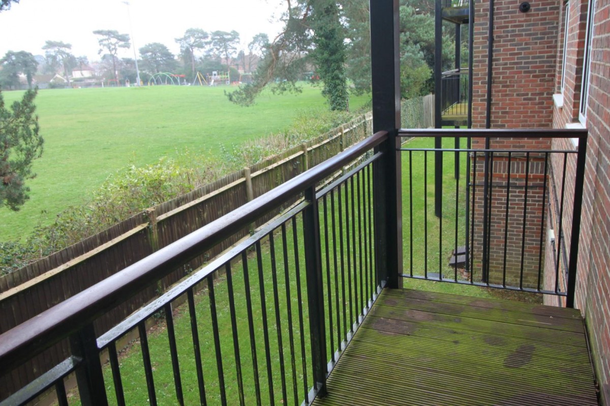 Station Road, Netley Abbey, Southampton, SO31 5JA