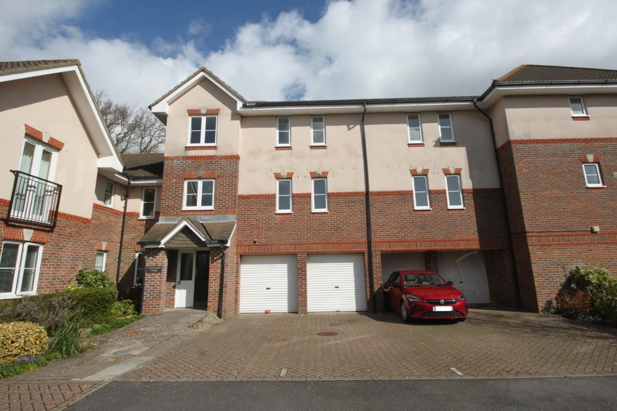 Station Road, Netley Abbey, Southampton, SO31 5JA