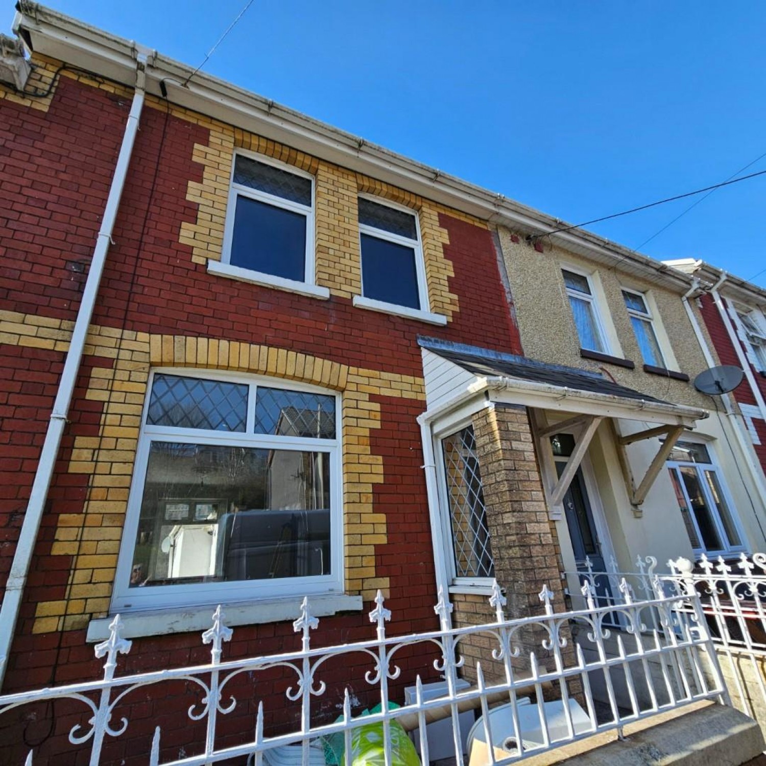 The Avenue, Pontycymer