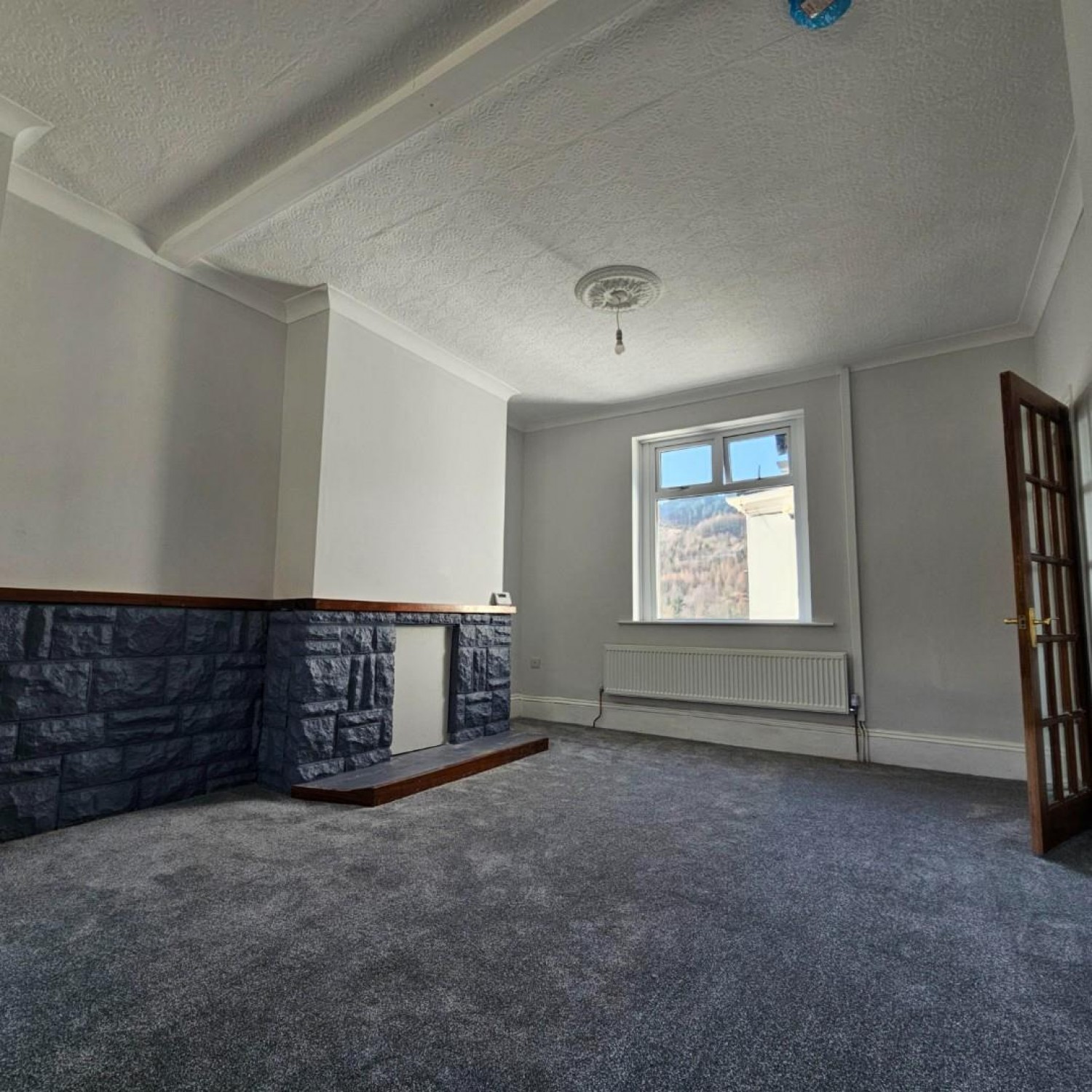 The Avenue, Pontycymer