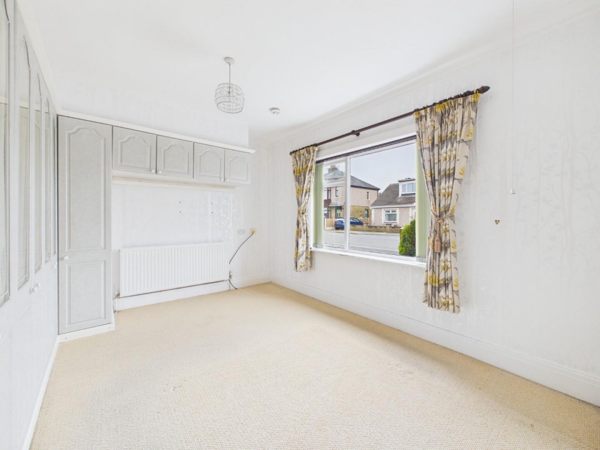 Claremont Grove, Shipley