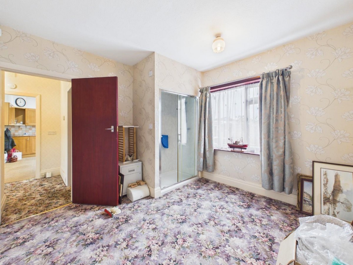 Claremont Grove, Shipley