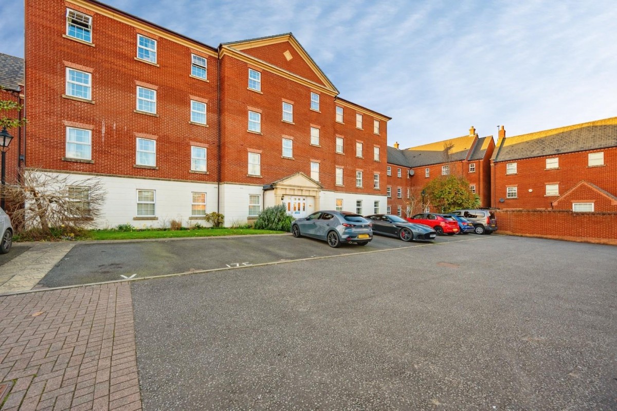 Eaton House, Deykin Road, Lichfield