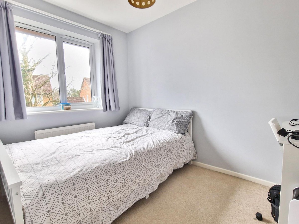 Moor Pond Close, Bicester