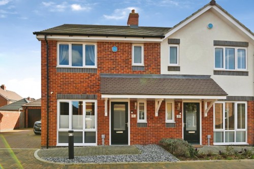 Clarence Way, Tamworth