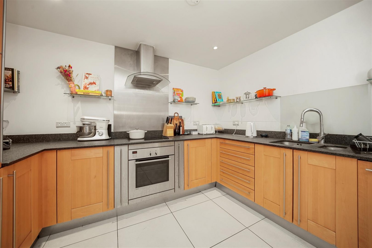 Garden Walk, Shoreditch, EC2A