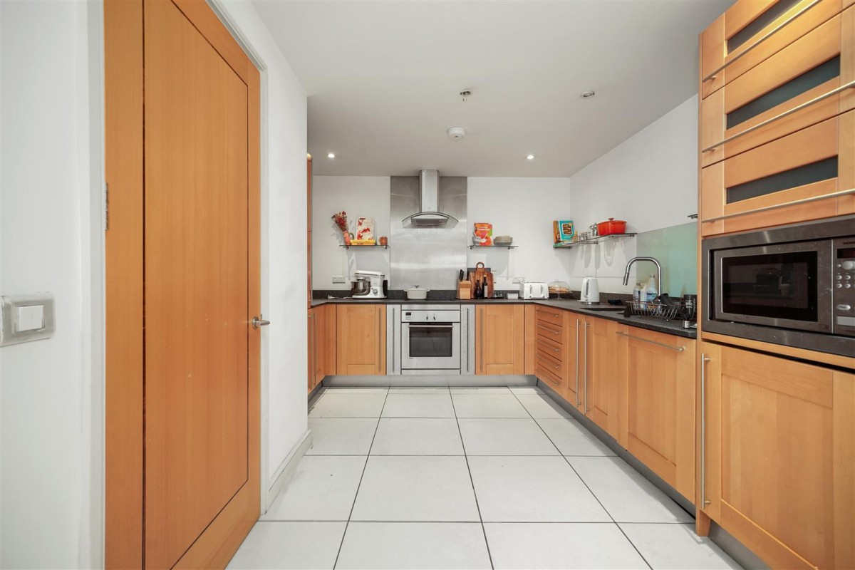 Garden Walk, Shoreditch, EC2A