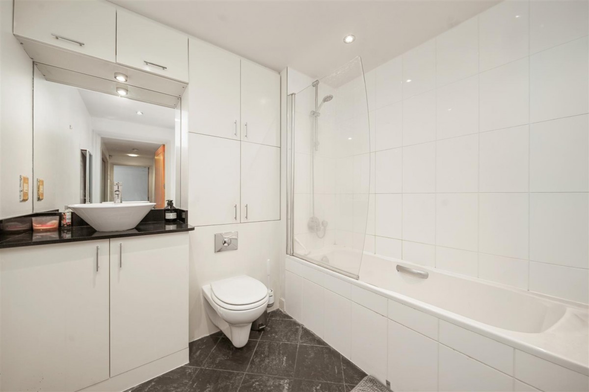 Garden Walk, Shoreditch, EC2A