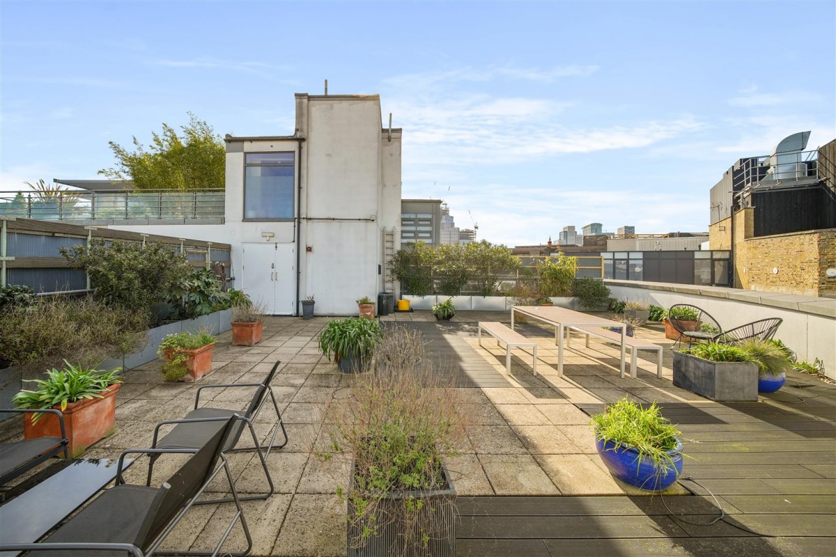 Garden Walk, Shoreditch, EC2A