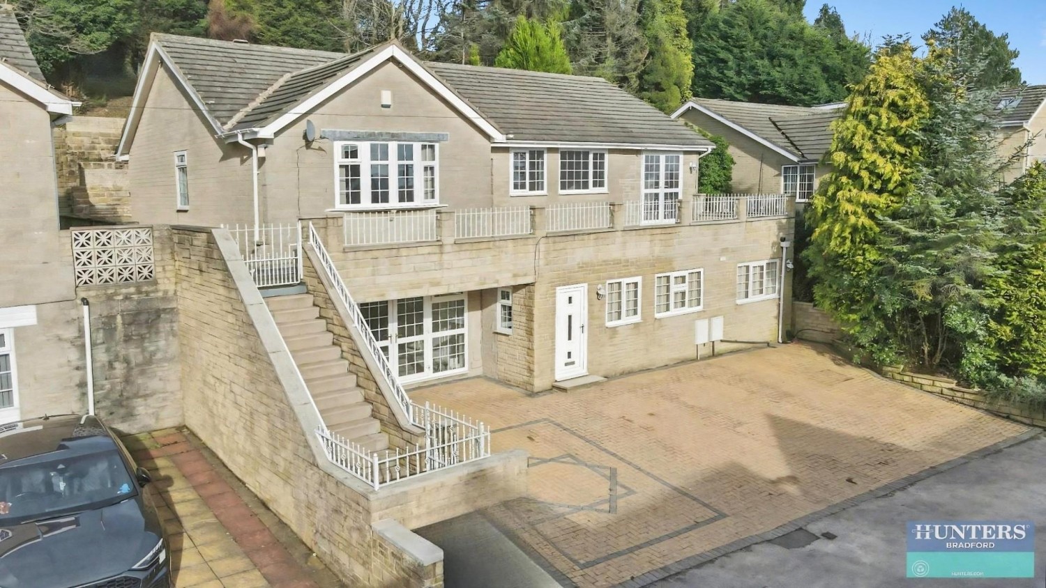 Hazel Walk Bradford, BD9 6AH